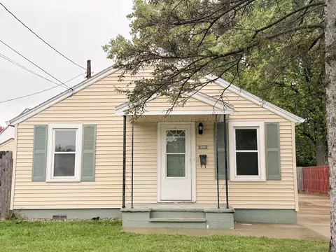 1336 E Pauline St, Appleton, WI 54911