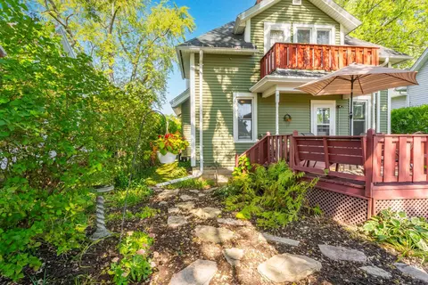 Exterior - 1119 W Lawrence St, Appleton, WI 54914 photo 8 of 12