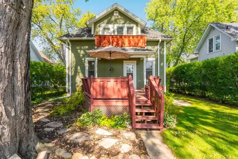 Exterior - 1119 W Lawrence St, Appleton, WI 54914 photo 9 of 12