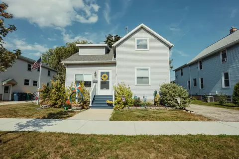 181 Ledgeview Ave, Fond Du Lac, WI 54935