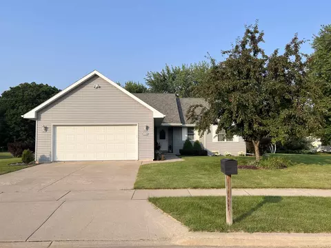 3140 Bailey Ct, Oshkosh, WI 54904