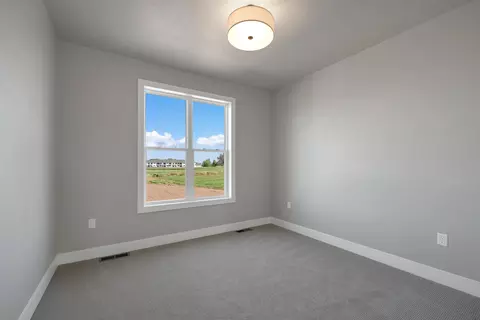 Bedroom - 287 Kerrigan Dr, Wrightstown, WI 54180 photo 7 of 7