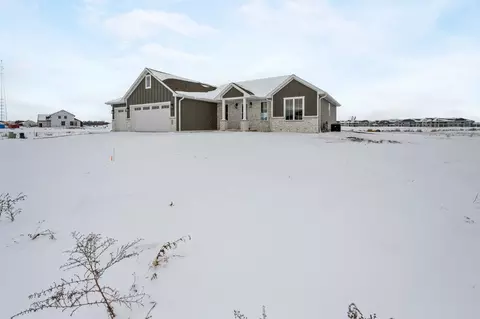 Exterior - 287 Kerrigan Dr, Wrightstown, WI 54180 photo 12 of 19