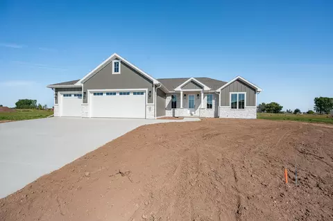 Exterior - 287 Kerrigan Dr, Wrightstown, WI 54180 photo 5 of 19
