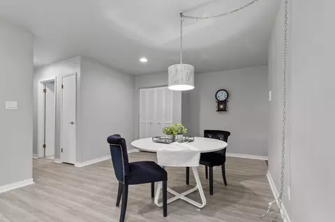 10 Green Bay Ct #105, Appleton, WI 54911 photo 11