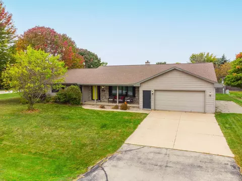 Exterior - w3092 Whitepine Road, Appleton, WI 54915 photo 2 of 10