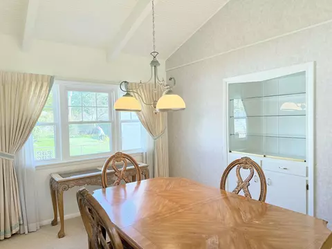 Dining - 2512 N Drew St, Appleton, WI 54911 photo 2 of 5