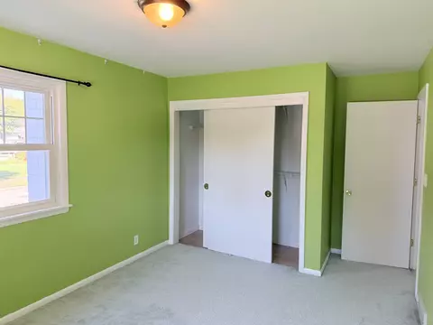 Bedroom - 2512 N Drew St, Appleton, WI 54911 photo 7 of 7