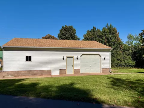 203 Marquette St, Ishpeming, MI 49849 photo 37