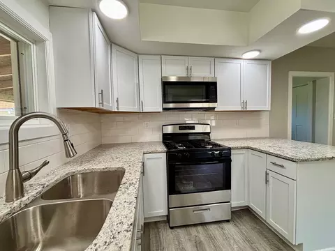 203 Marquette St, Ishpeming, MI 49849 photo 5