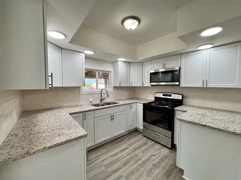 203 Marquette St, Ishpeming, MI 49849 photo 3