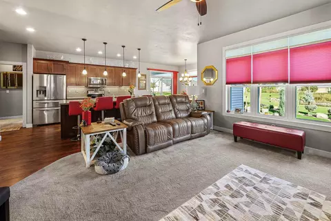 1860 N Margaret St, Appleton, WI 54913 photo 18