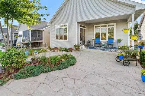 1860 N Margaret St, Appleton, WI 54913 photo 8