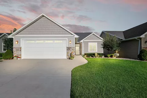 1860 N Margaret St, Appleton, WI 54913