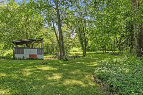 Exterior - 25 S Keller Park Dr, Appleton, WI 54914 photo 13 of 17