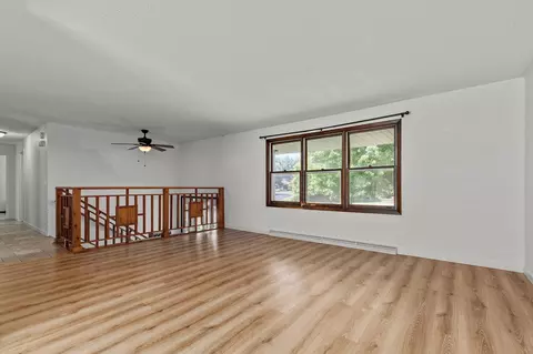 Living - 25 S Keller Park Dr, Appleton, WI 54914 photo 2 of 8