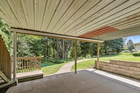 Exterior - 25 S Keller Park Dr, Appleton, WI 54914 photo 6 of 17