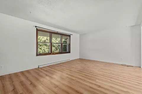 Living - 25 S Keller Park Dr, Appleton, WI 54914 photo 1 of 8