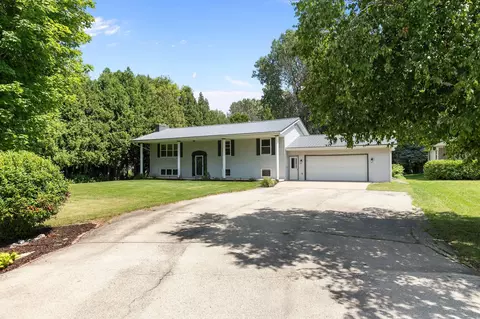 Other - 25 S Keller Park Dr, Appleton, WI 54914 photo 2 of 8