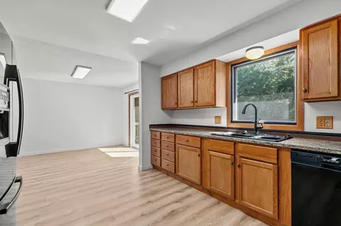 Kitchen - 25 S Keller Park Dr, Appleton, WI 54914 photo 5 of 5