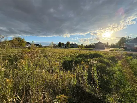 wilderness lane, Hortonville, WI 54944
