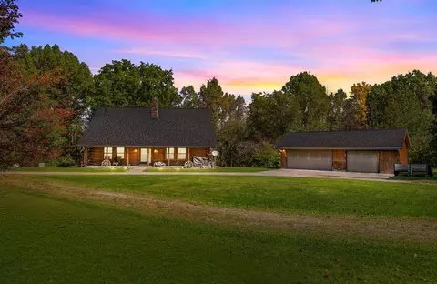 n2426 Maloney Road, Kaukauna, WI 54130