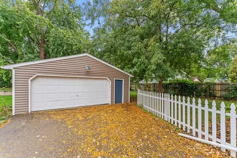 Exterior - 721 W 5th St, Appleton, WI 54914 photo 5 of 8