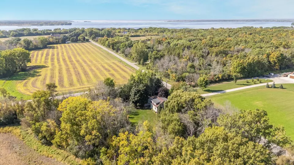 View/Area - 5895 Lasley Point Rd, Winneconne, WI 54986 photo 3 of 8