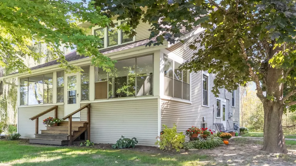 Exterior - 5895 Lasley Point Rd, Winneconne, WI 54986 photo 1 of 9
