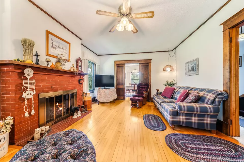 Living - 5895 Lasley Point Rd, Winneconne, WI 54986 photo 1 of 3