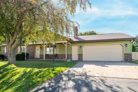 Exterior - 2925 W Capitol Dr, Appleton, WI 54914 photo 7 of 7