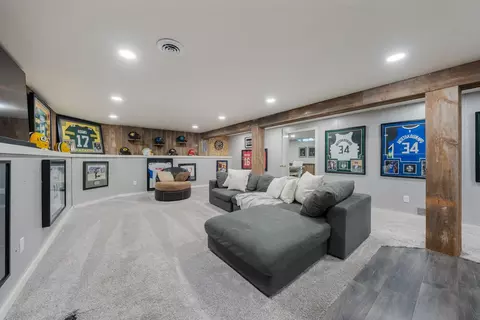 Other - 2925 W Capitol Dr, Appleton, WI 54914 photo 4 of 10