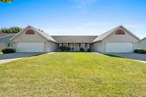 2108 Bufflehead Ln, Green Bay, WI 54311