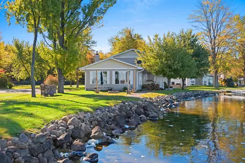 w4874 Swan Acre Drive, Cecil, WI 54111