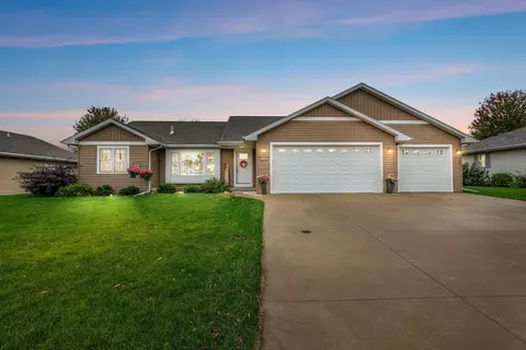 1128 Aster Ln, Winneconne, WI 54986