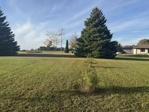 1724 Jefferson St, Algoma, WI 54201