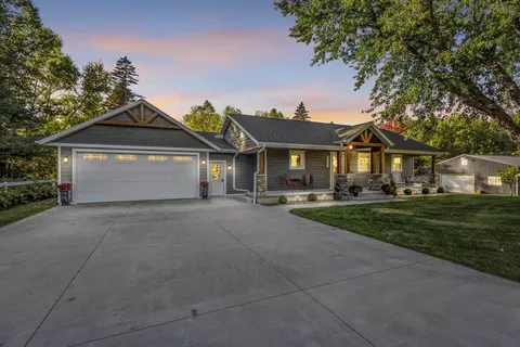 2231 Jesse Ln, Green Bay, WI 54313