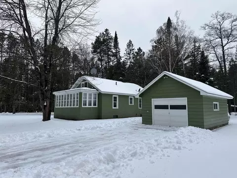 w11944 Parkway Road, Crivitz, WI 54114