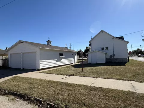 Exterior - 1012 11th Ave, Menominee, MI 49858 photo 4 of 4