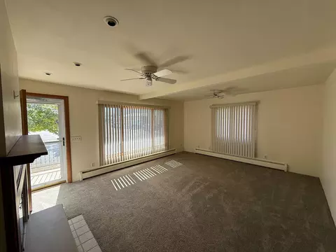 Living - 1012 11th Ave, Menominee, MI 49858 photo 3 of 5
