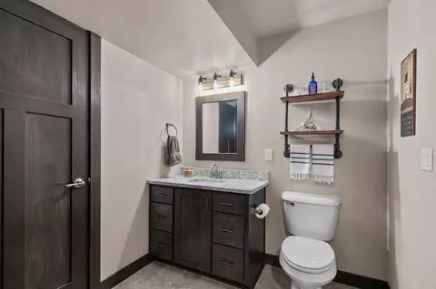 Bath - 2053 W Sugar Ct, Appleton, WI 54913 photo 7 of 7