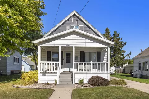 1326 Congress Ave, Oshkosh, WI 54901
