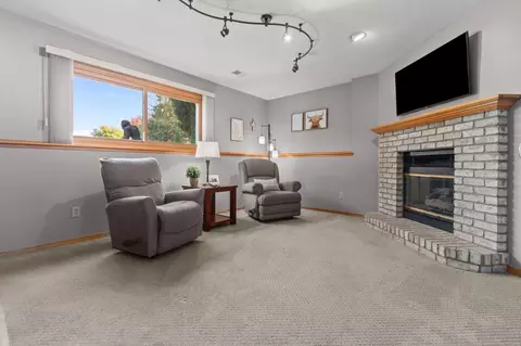 3628 S Kernan Ave, Appleton, WI 54915 photo 24