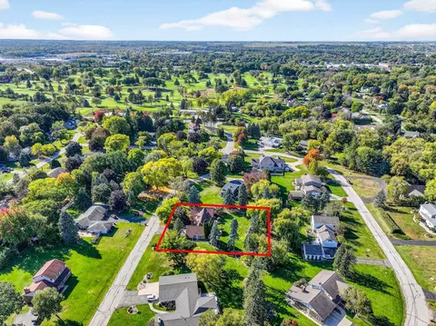 View/Area - 9 Meadowbrook Ln, Appleton, WI 54914 photo 4 of 8