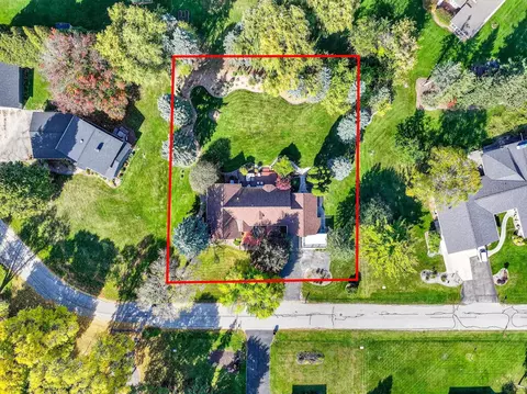View/Area - 9 Meadowbrook Ln, Appleton, WI 54914 photo 3 of 8
