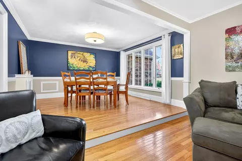 Dining - 9 Meadowbrook Ln, Appleton, WI 54914 photo 2 of 2