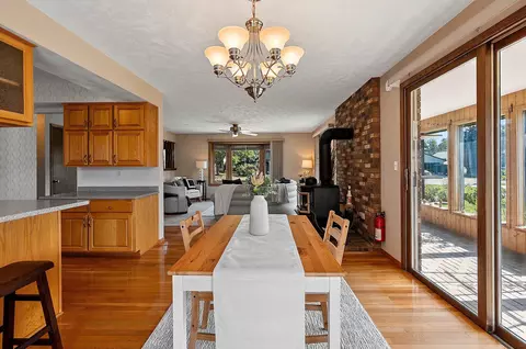 Dining - 1811 N Whitney Dr, Appleton, WI 54914 photo 3 of 4