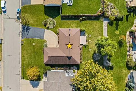 View/Area - 1811 N Whitney Dr, Appleton, WI 54914 photo 1 of 4