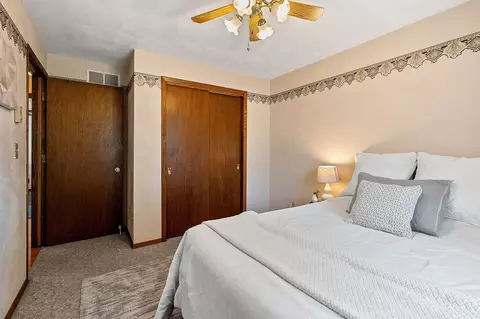 Bedroom - 1811 N Whitney Dr, Appleton, WI 54914 photo 6 of 6