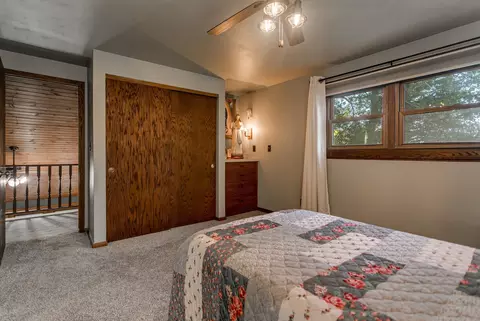 Bedroom - w5321 Quarry Road, Appleton, WI 54913 photo 6 of 8